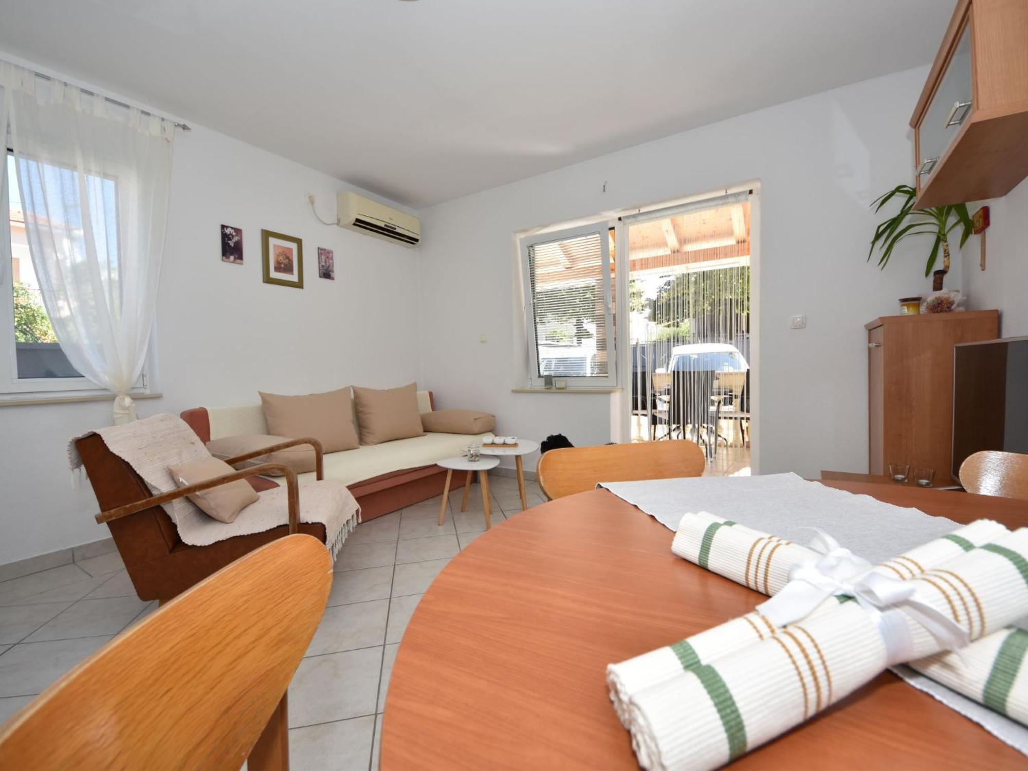 Katarina By Interhome Apartman